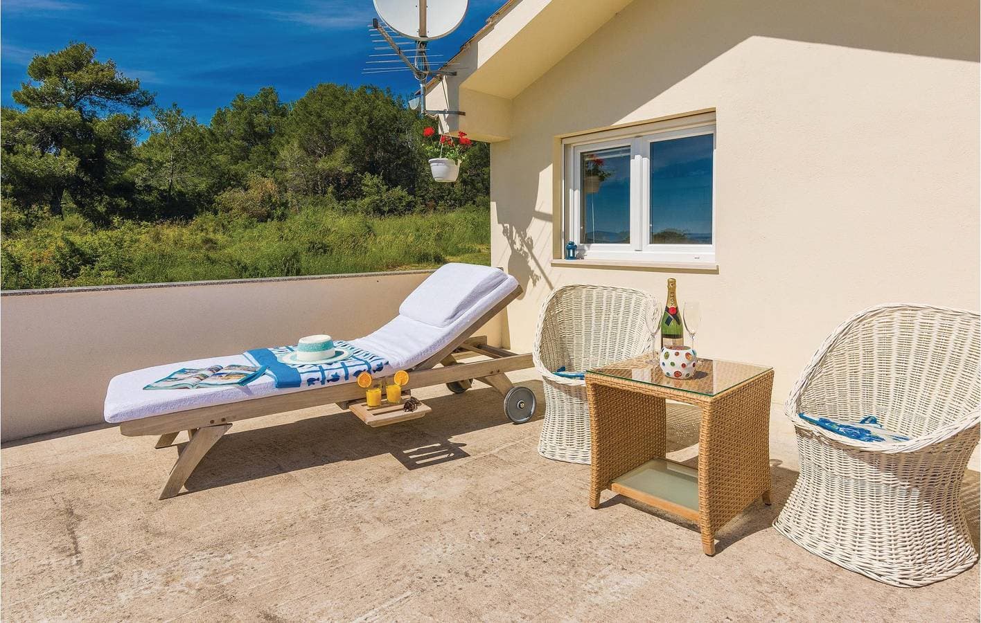 Foto 8 von 23: Gemütliche Wohnung mit Terrasse und WLAN, 1 km vom Strand entfernt!