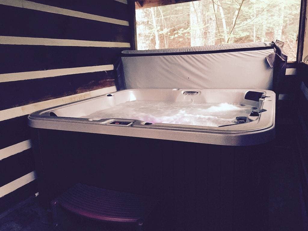 Foto 11 von 39: Schöne Echt Log Cabin .... Nicht das durchschnittliche Kabine! Whirlpool. W-lan. Feuerstelle