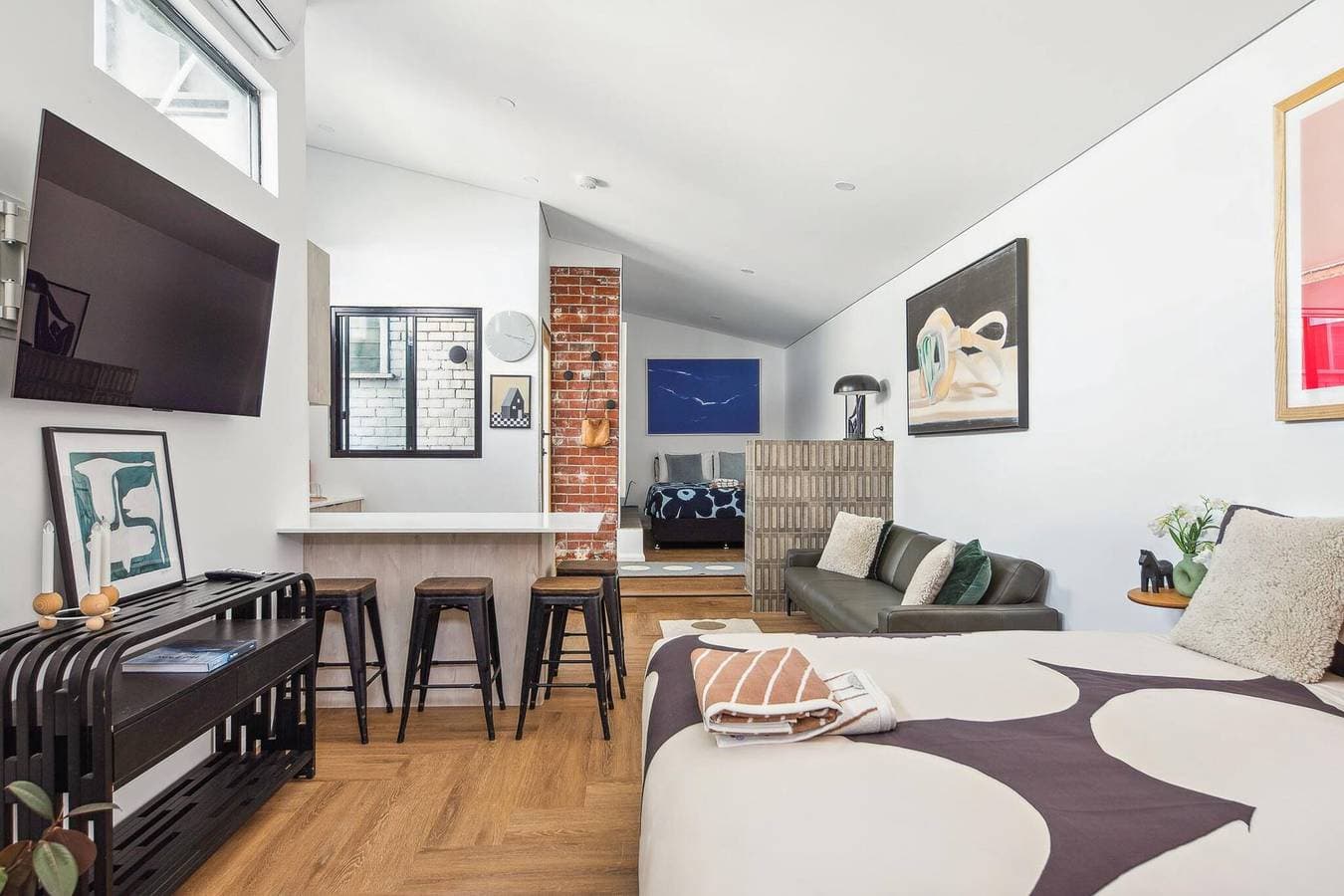 Fremantle Swan River Studio 1
