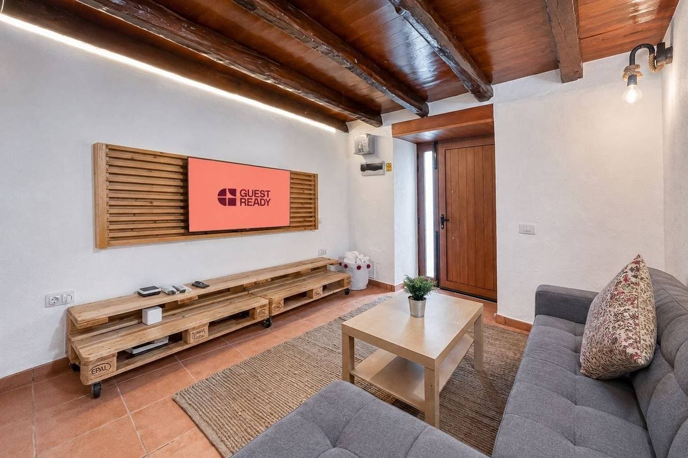 Foto 7 von 42: Ferienhaus für 4 Personen mit Terrasse