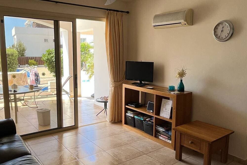 Foto 12 von 30: 2 Schlafzimmer Erdgeschosswohnung in der Nähe von Geschäften, Restaurants, Altstadt und Strand