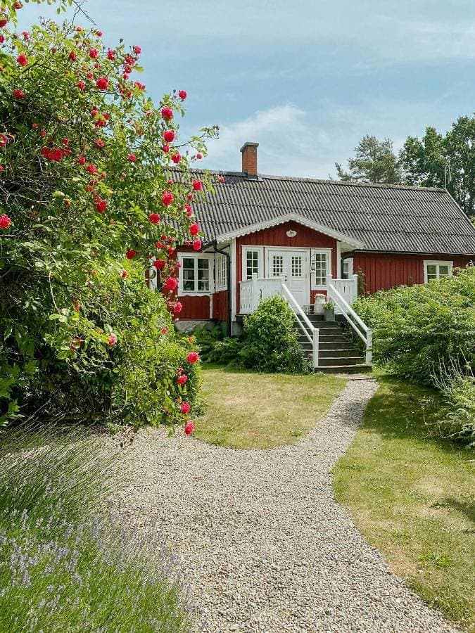 Country Farmhouse From The 1800S At Västra Näs 1