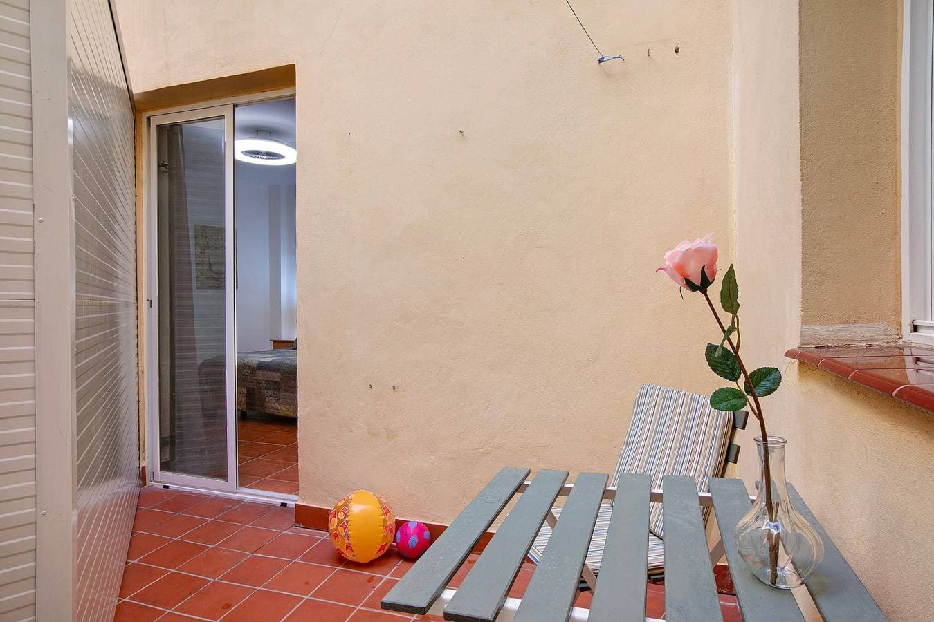 Foto 3 von 29: Ferienwohnung "Mi Refugio en La Jaca" mit Meerblick, privater Terrasse und WLAN