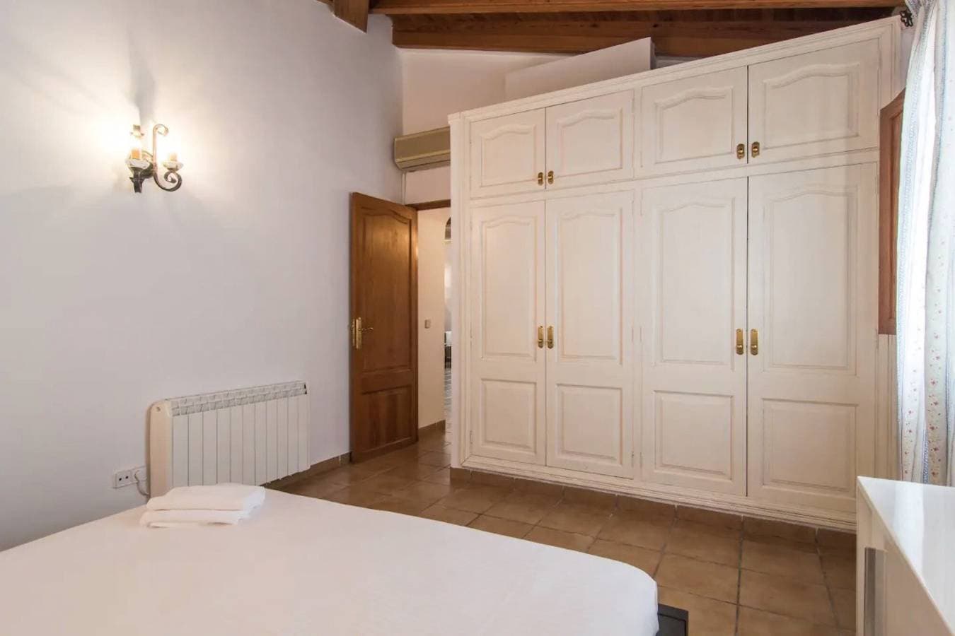 Foto 11 von 32: Ferienhaus "Tirasset" mit privatem Pool, 2 Terrassen und WLAN