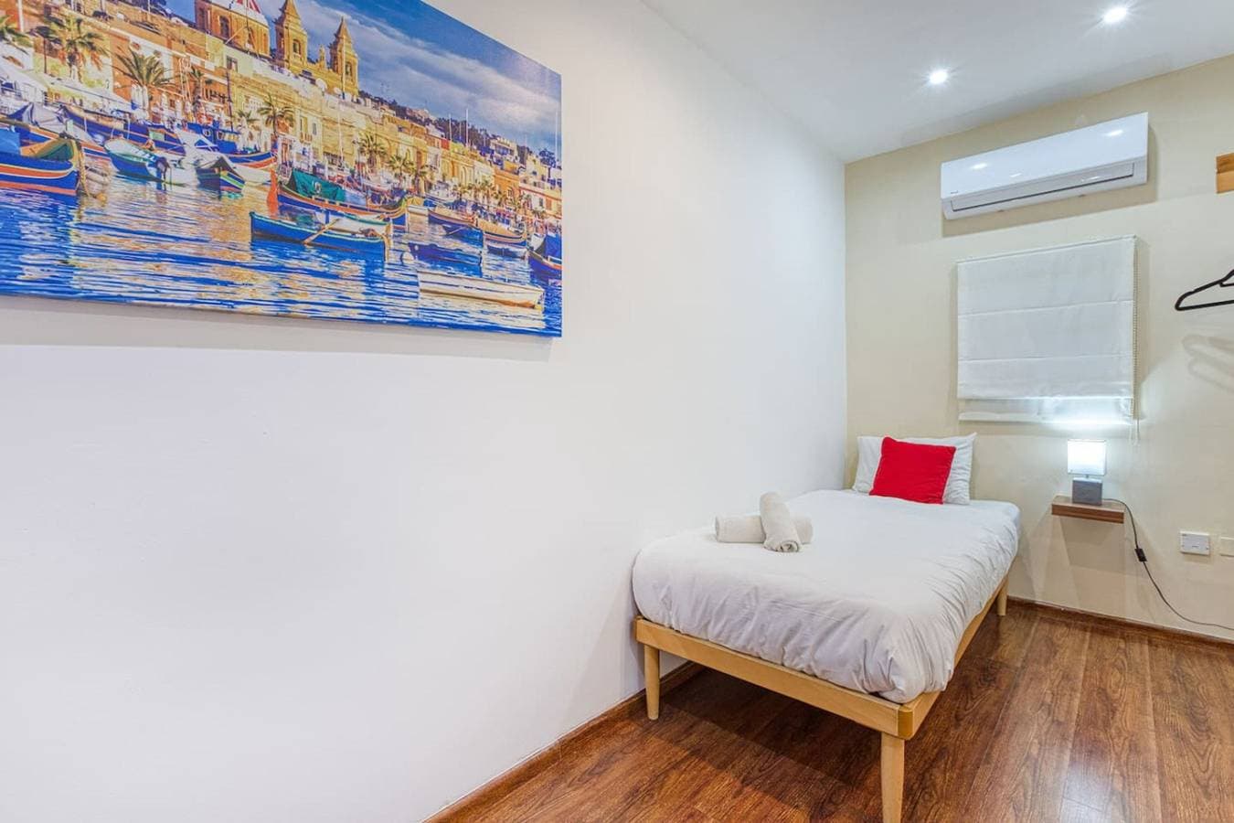 Foto 7 von 71: Ferienwohnung für 8 Personen mit Balkon