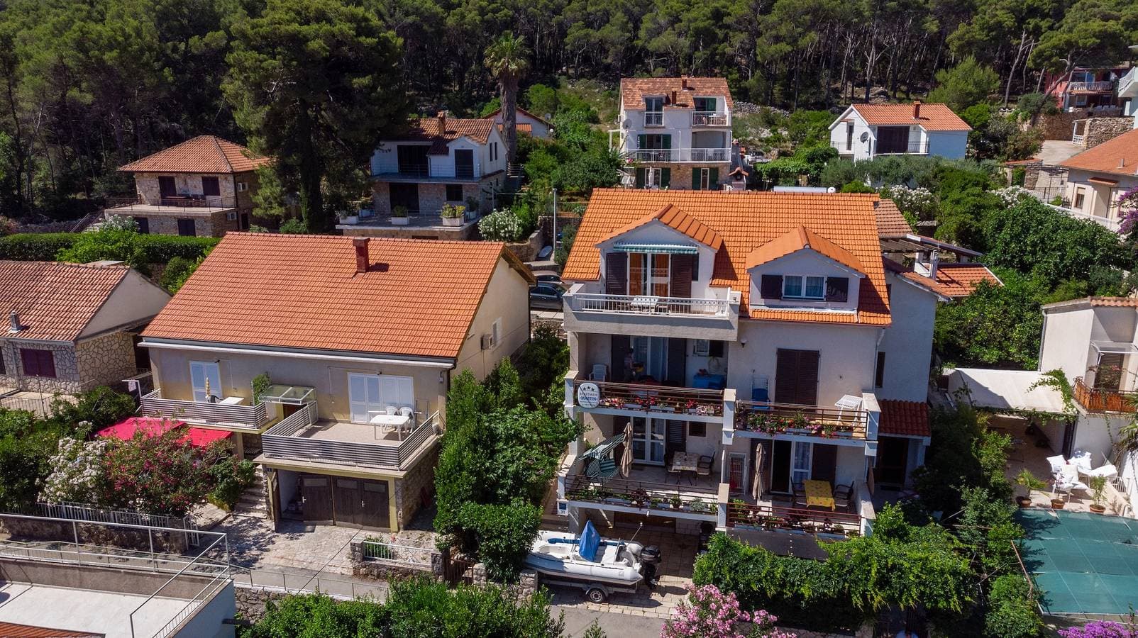 Foto 7 von 35: 2-Zimmer-Ferienwohnung mit Terrasse Jelsa, Hvar -c