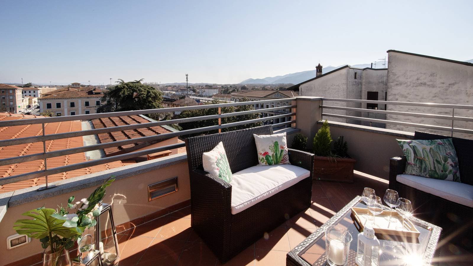 Foto 13 von 60: Rooftop Delight with Terrace