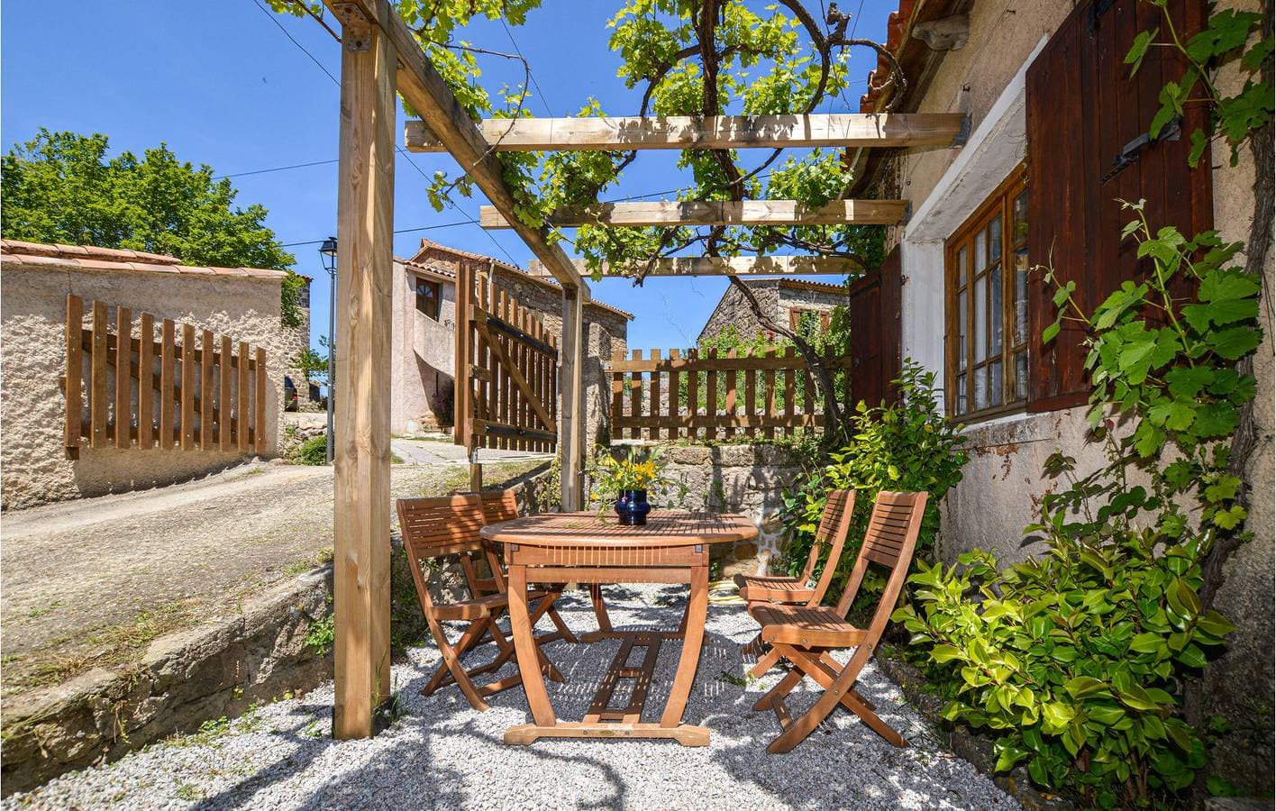 Foto 4 von 19: Gemütliche Wohnung mit Terrasse und Kamin in Coti-Chiavari