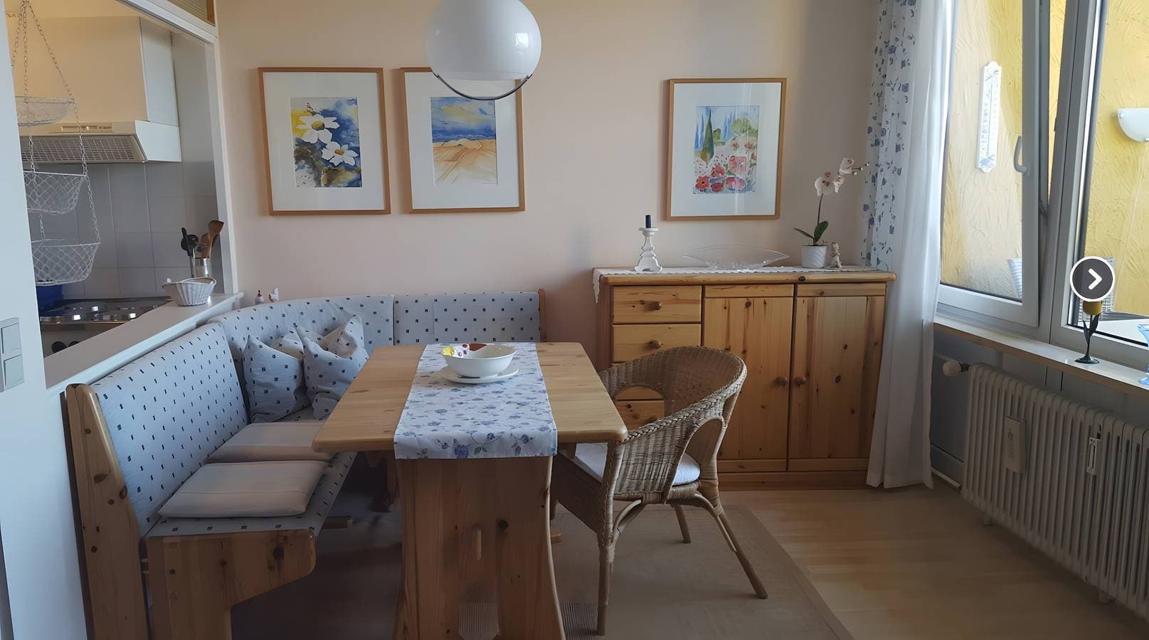 Foto 3 von 15: Ferienwohnung 'Koberstaedt' Panoramaseesicht, Balkon und Wi-Fi