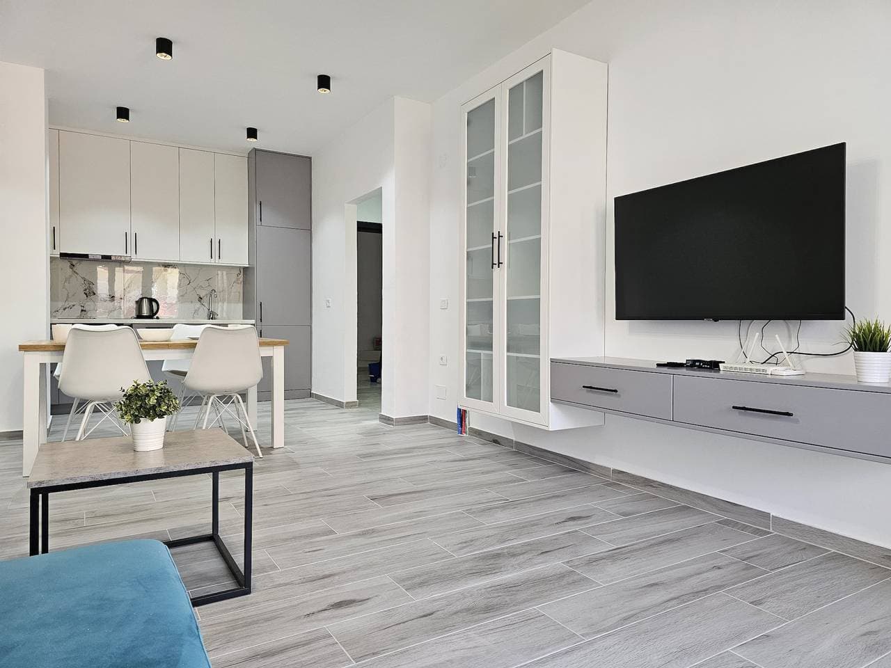 Foto 3 von 34: Ferienwohnung für 3 Personen mit Balkon