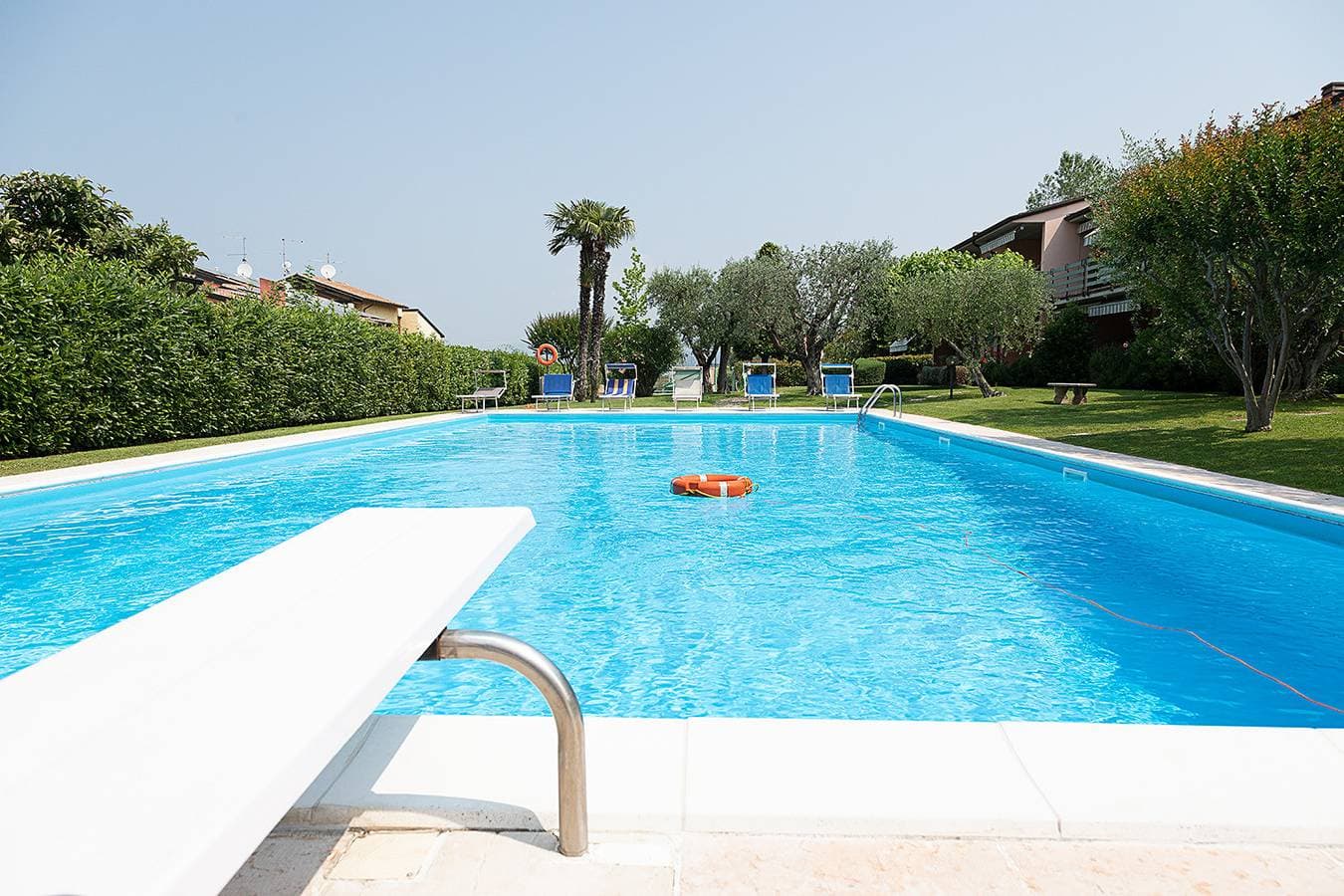 Foto 2 von 40: Regarda – Ortensia Zweizimmerwohnung  in Lazise mit Pool und Garten