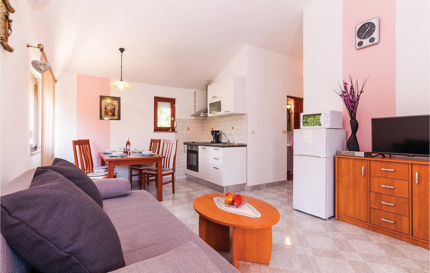 Foto 7 von 36: Gemütliche Wohnung mit Terrasse, WLAN und Parkplatz, 1,5 km bis zur Küste