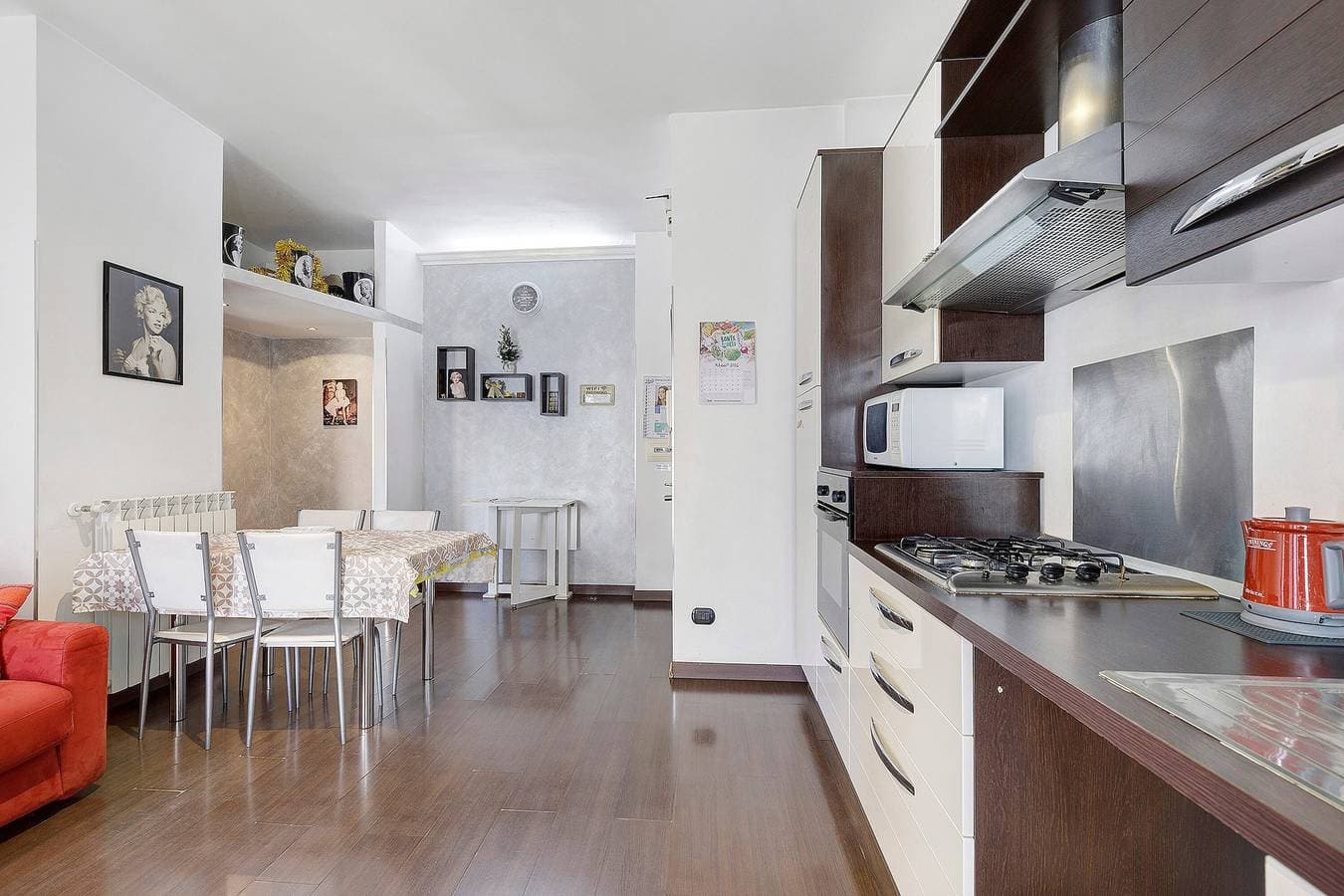 Foto 6 von 18: Apartment 'Pinetina Roma' mit Balkon, WLAN und Klimaanlage