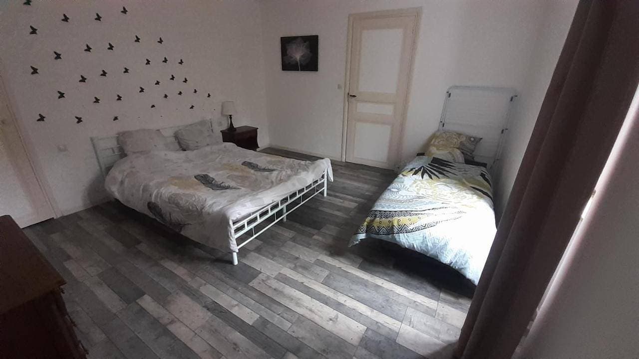 Foto 8 von 19: Two-Bedroom Apartment
