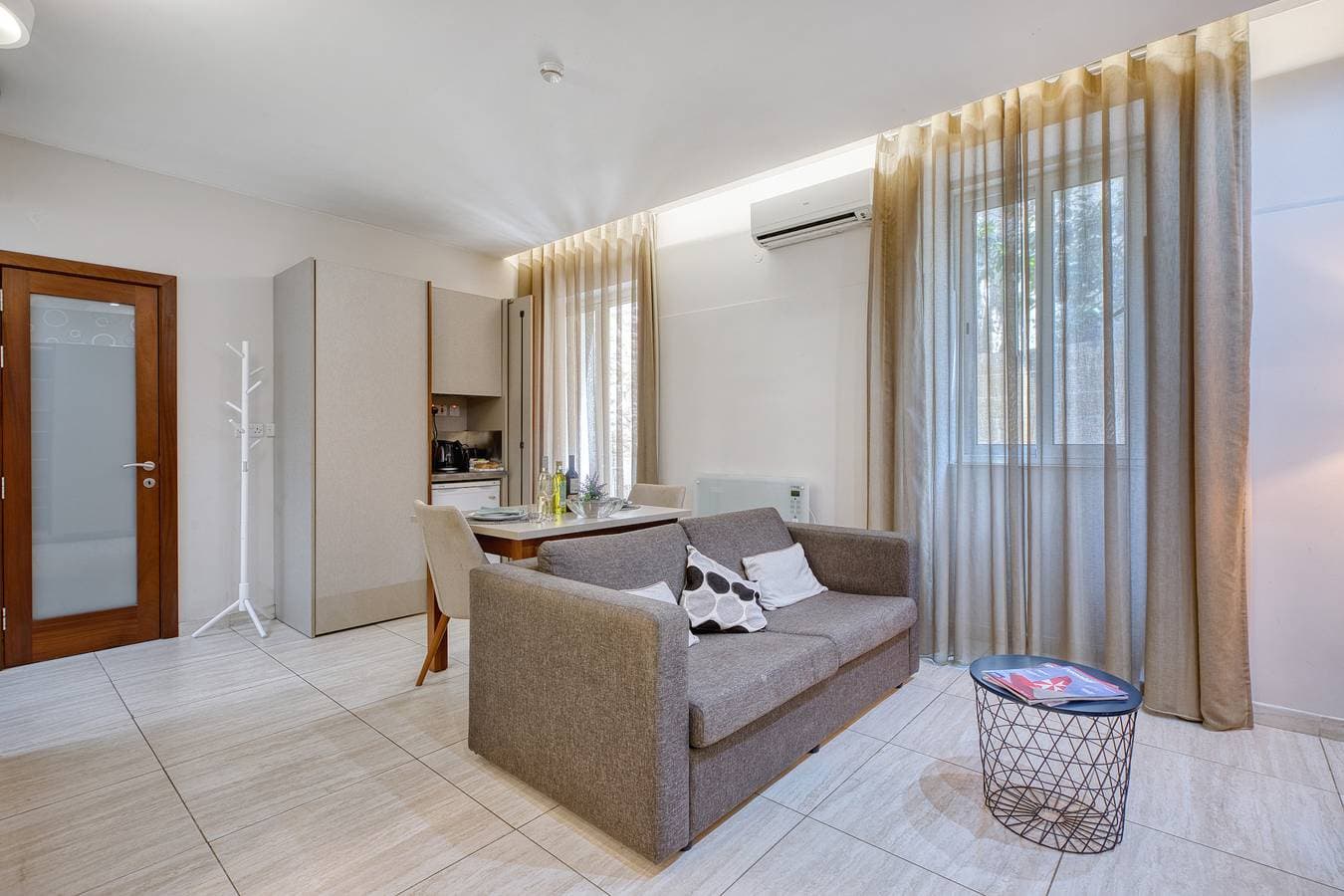 Foto 5 von 27: Ferienwohnung für 3 Personen mit Balkon