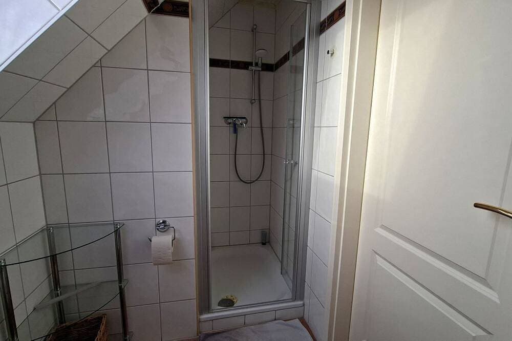 Foto 10 von 28: Blick aufn See - Ferienhaus mit traumhaftem Blick
