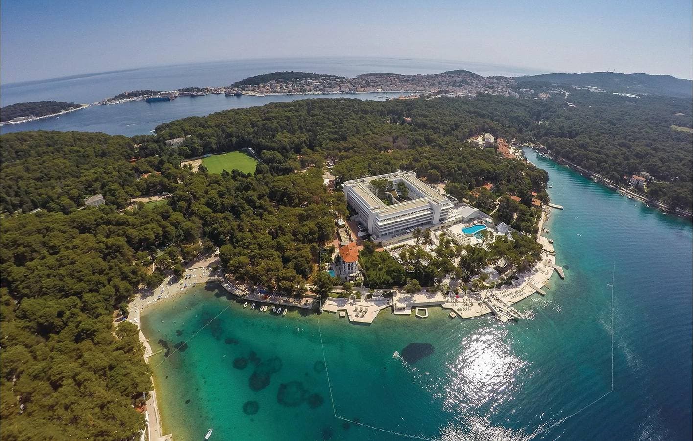 Foto 12 von 17: Urlaub am Meer: Gemütliche Ferienwohnung mit Terrasse und moderner Ausstattung