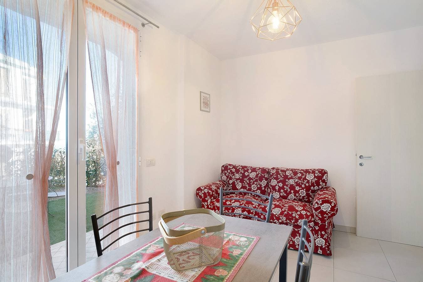 Foto 6 von 19: Ferienwohnung "La Taggiasca" mit Meerblick, Privatem Garten und WLAN