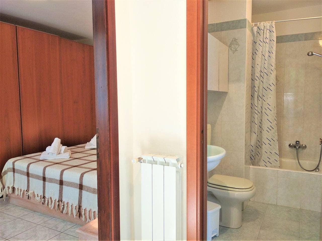 Foto 2 von 20: Ferienwohnung für 4 Personen mit Terrasse