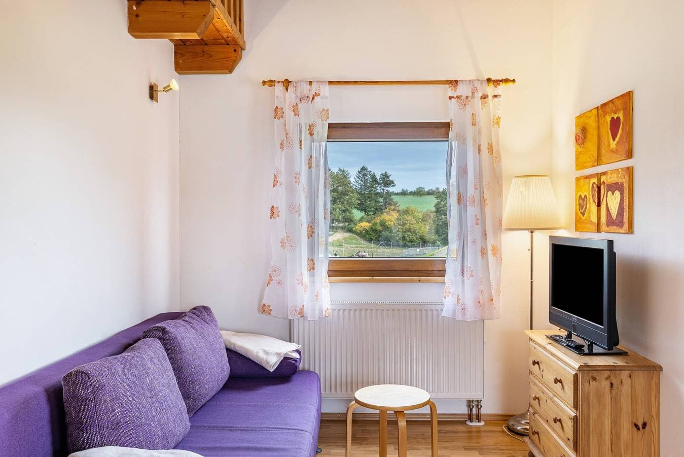 Foto 3 von 19: Ferienhaus "Katrin" mit privater Terrasse und WLAN