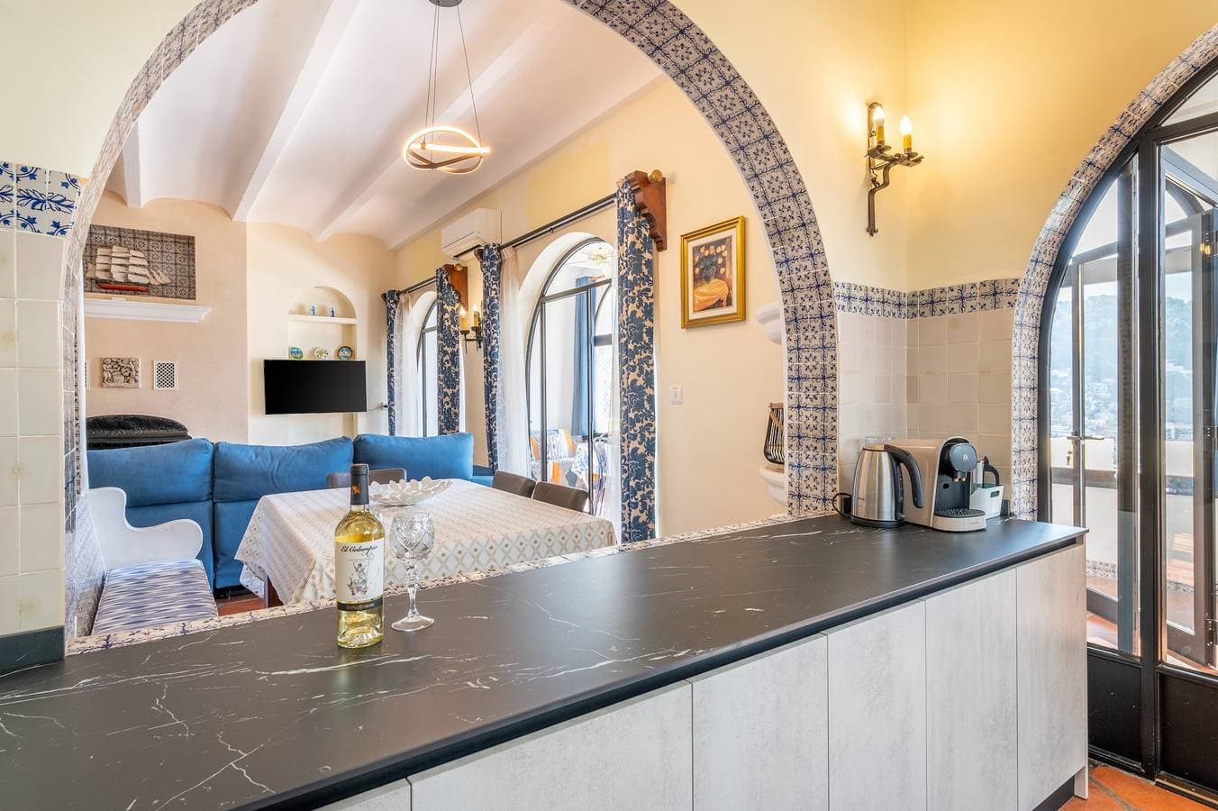Foto 12 von 25: Ferienwohnung 'Petit Palau' mit Meerblick, privater Terrasse und WLAN