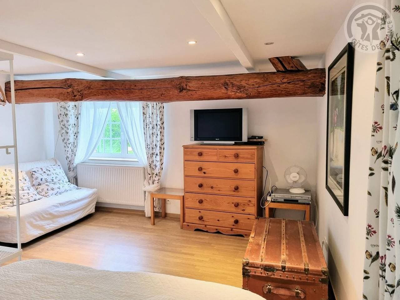 Foto 9 von 33: Renoviertes Ferienhaus mit umzäuntem Garten in Boissets