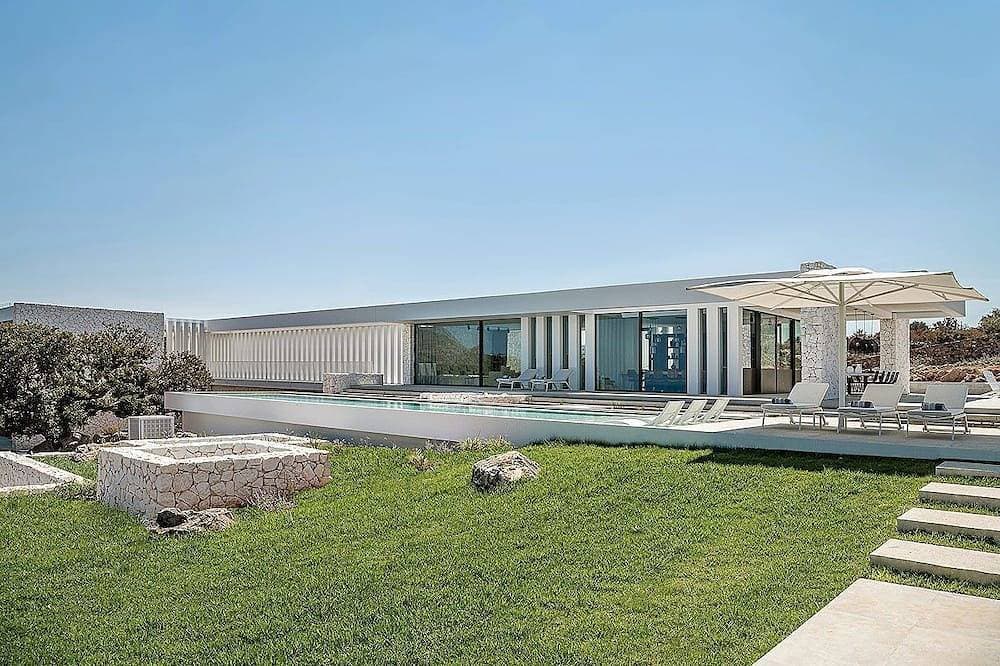 Foto 12 von 30: Nature & Beauty stylish Villa