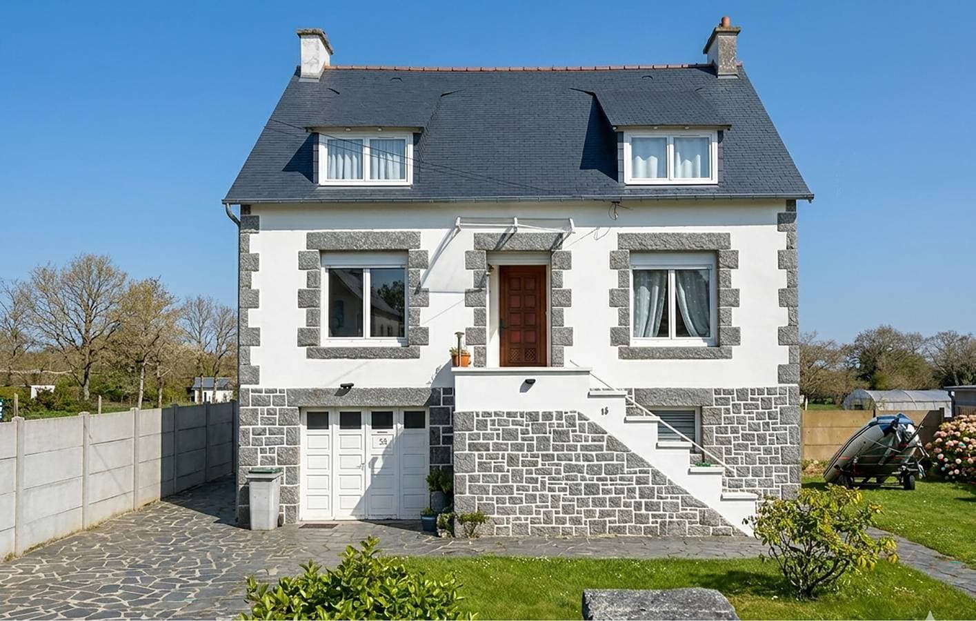 Charmante Wohnung in der Nähe der Küste und des Stadtzentrums mit Garten und Parkplatz 1