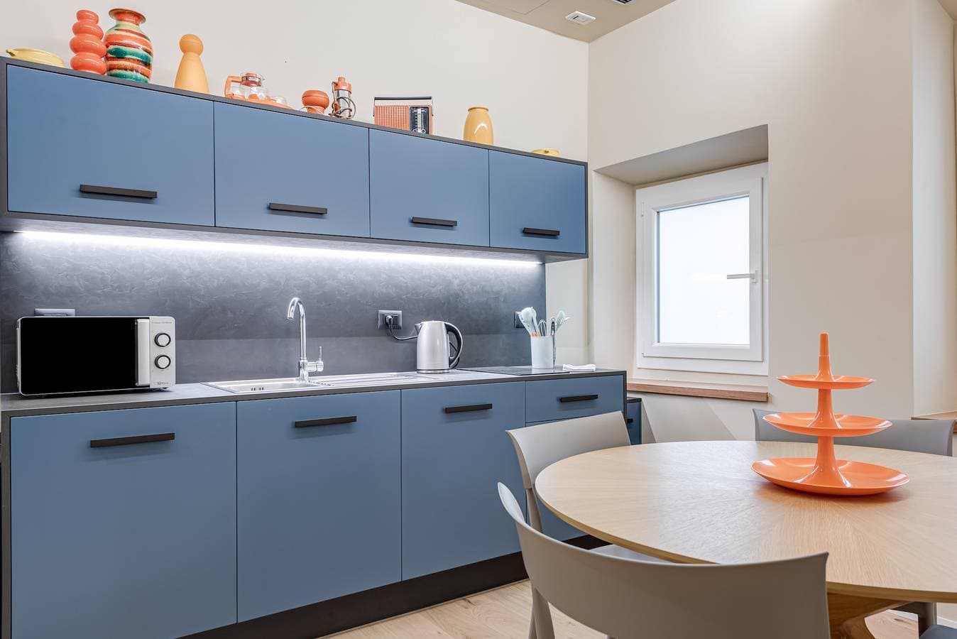 Foto 9 von 23: Zimmer 'Florence Rooms Orange' mit WLAN und Klimaanlage