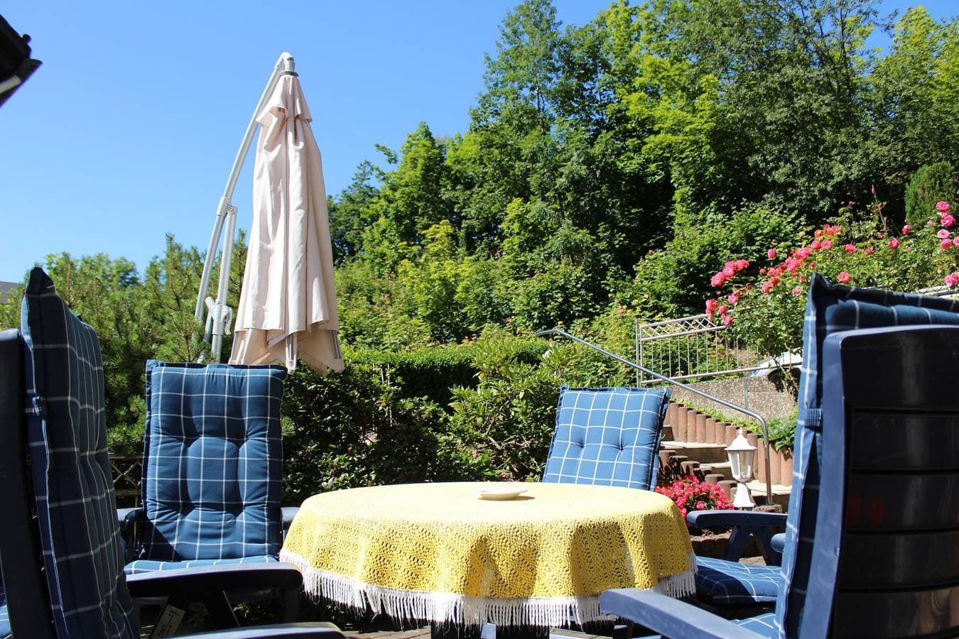 Foto 2 von 15: Haus Waldfrieden - Pension Haus Waldfrieden MeineCardPlus Doppelzimmer