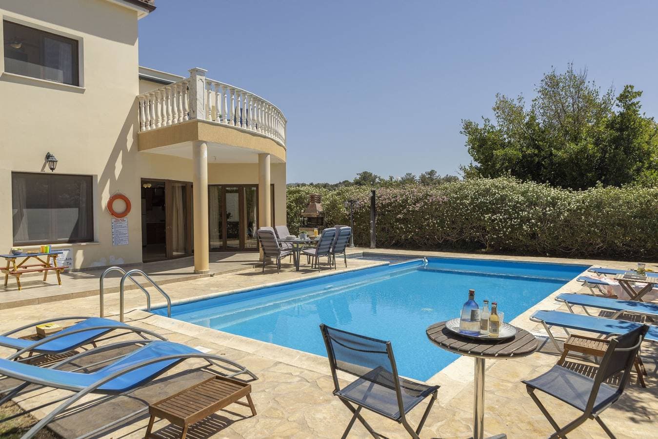 Villa Tsikkos Pende 1