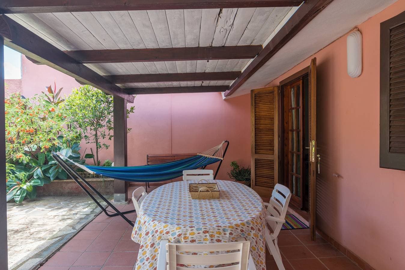 Foto 7 von 20: Ferienhaus „Villetta sul Mare“ mit Meerblick, Garten und Balkon