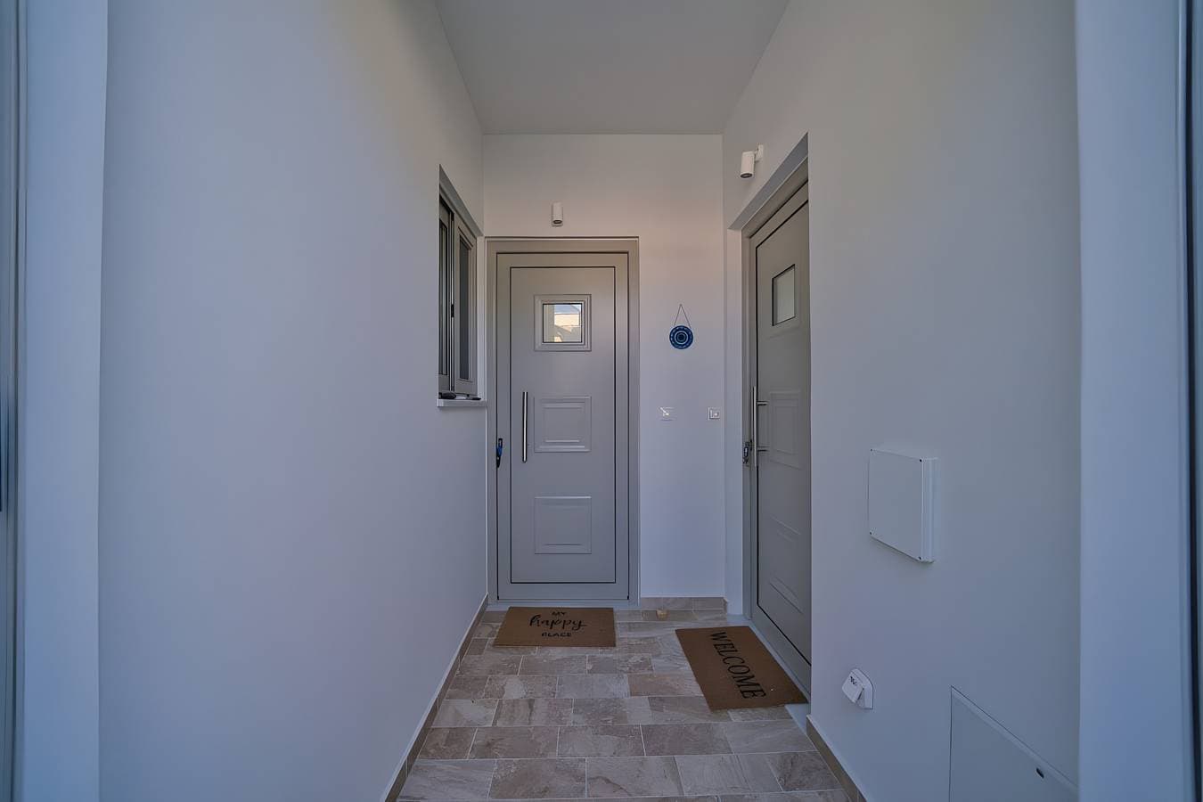 Foto 11 von 28: Heli View Apartment mit privatem Pool und Meerblick
