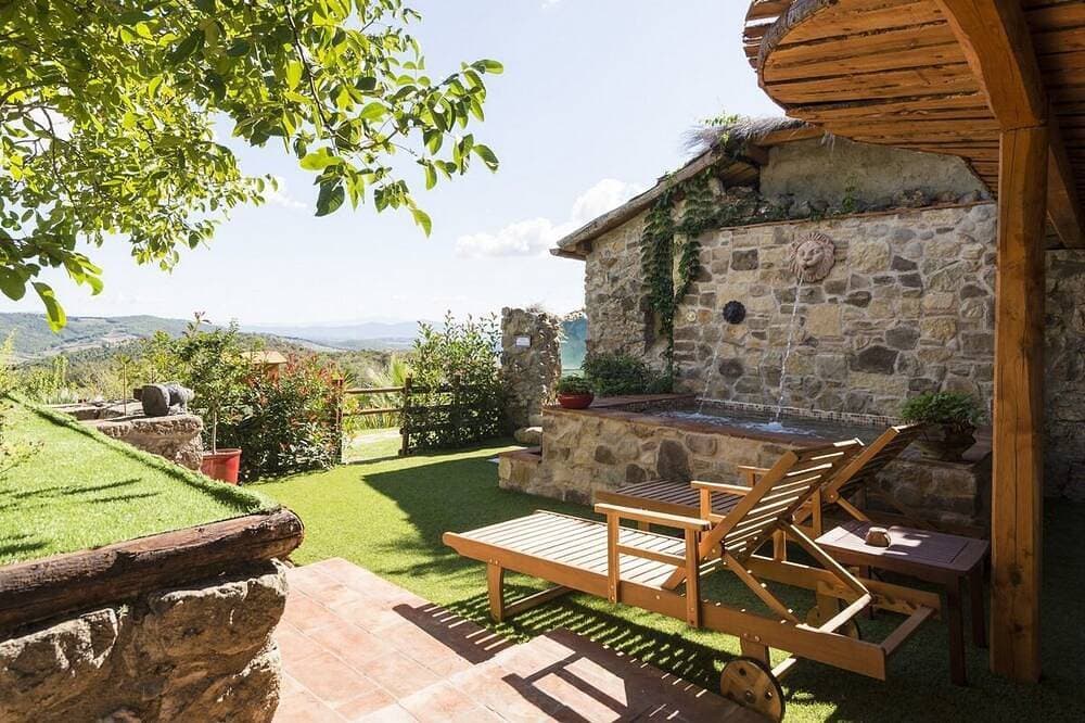 Foto 8 von 30: Villa Ginestra Toscana, coppie e famiglie, mare spiaggia,piscine, spa, gym, golf