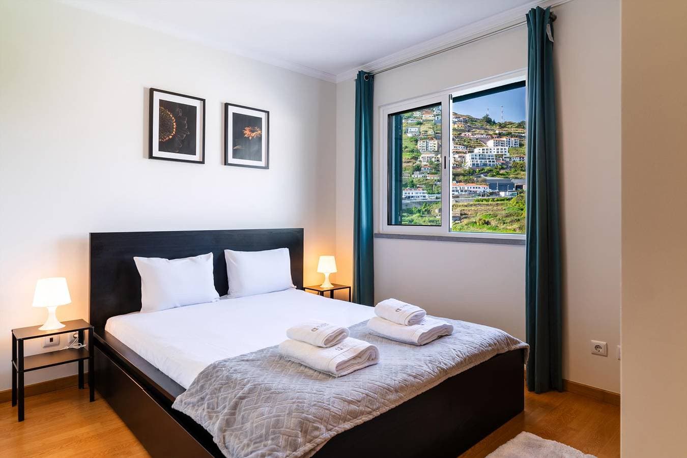 Foto 2 von 37: Ferienwohnung für 3 Personen mit Pool