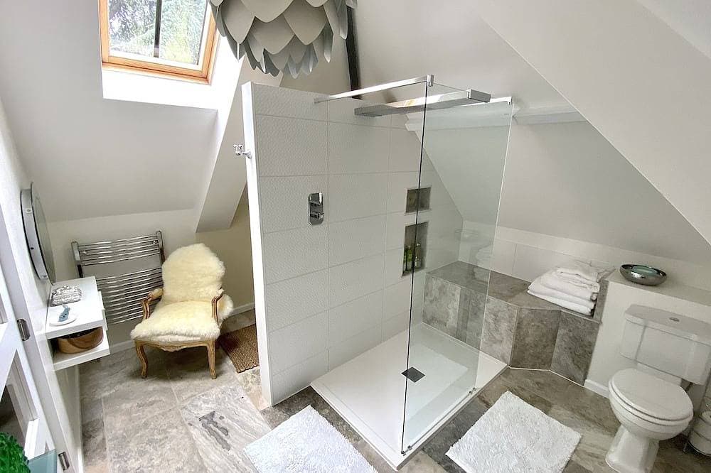 Foto 6 von 27: A Spacious, Modern & Contemporary Loft Space