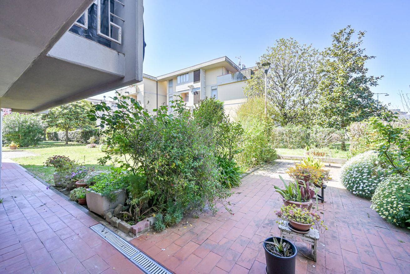 Foto 5 von 25: Ferienwohnung für 6 Personen mit Balkon/Terrasse