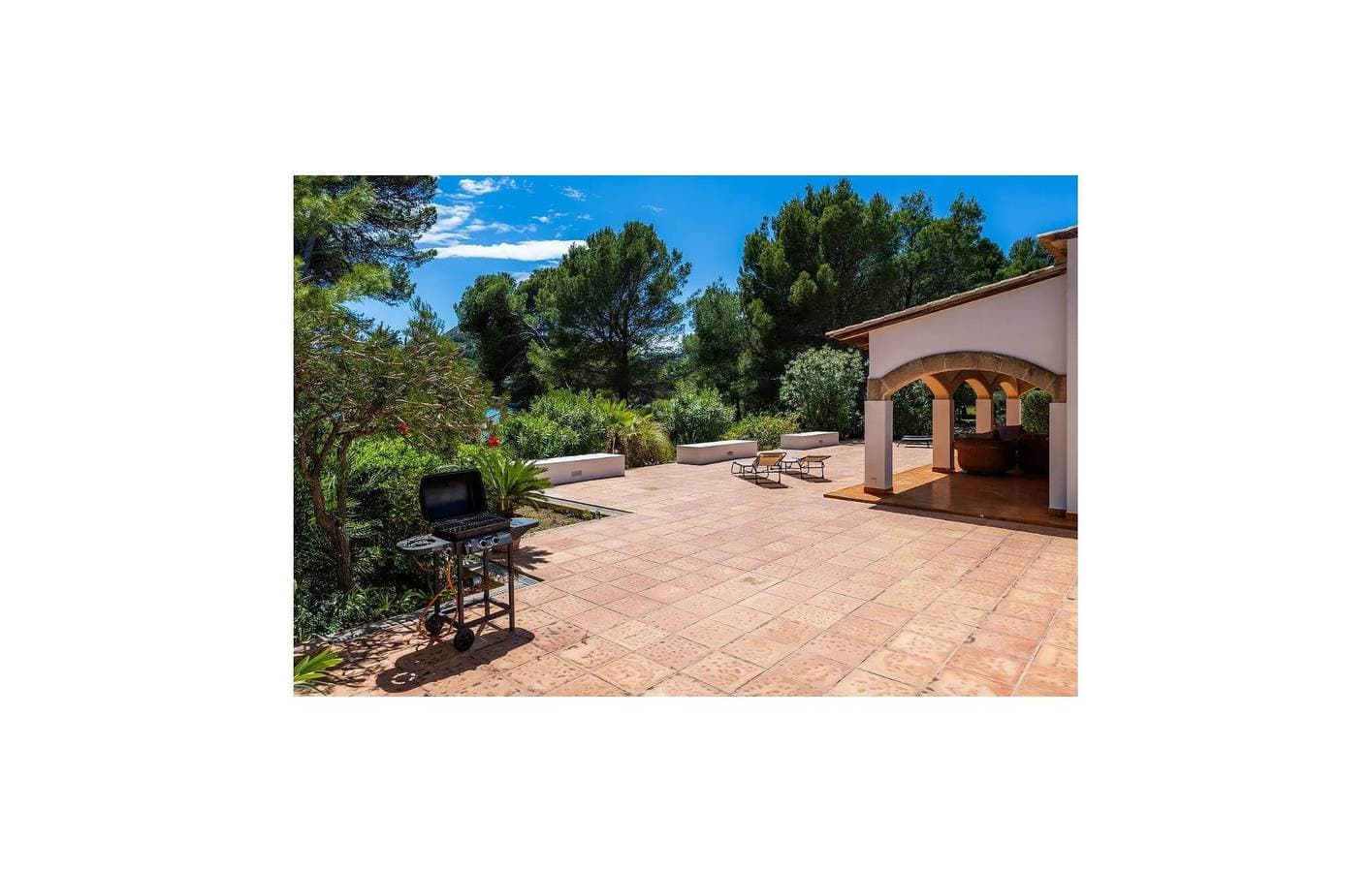 Foto 5 von 21: Gemütliches Strandapartment mit Terrasse & AC 100m von Cala de n'Aladern