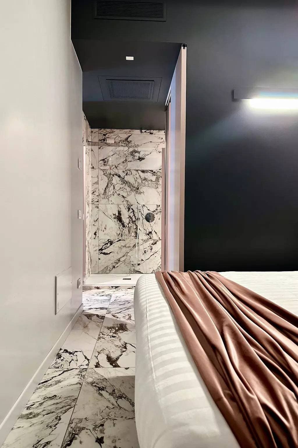 Foto 10 von 12: 4 Zimmer 4 Personen