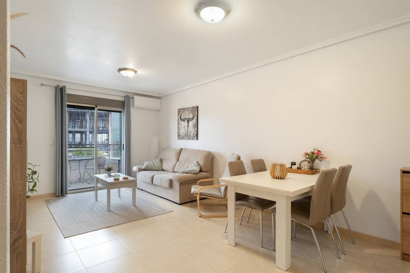 Foto 3 von 27: Apartment 'Carpediem in Spanje' mit Seeblick, Gemeinschaftspool und WLAN