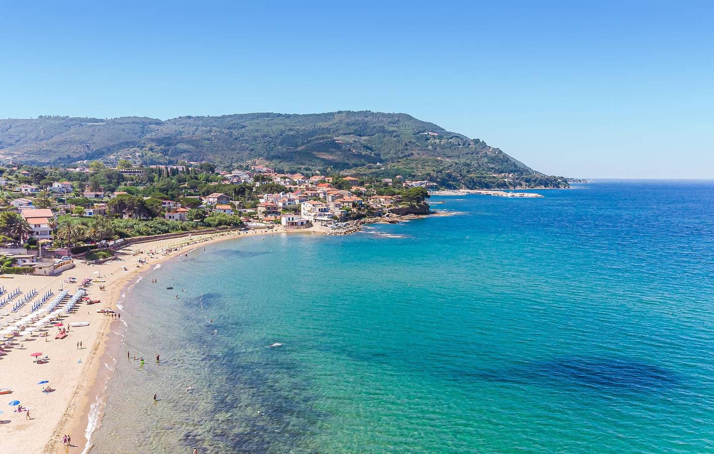 Foto 5 von 17: Seaside Bliss: Klimaanlage, Parkplatz, Terrasse, WiFi, 1km zum Strand!
