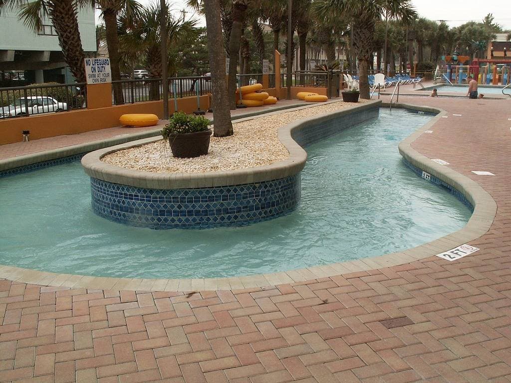 Foto 13 von 35: Der blaue Reiher im Caravelle Resort