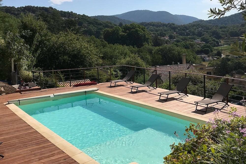 Villa All Comfort Imprensable View on the village and its hills, Private Swimming Pool 1
