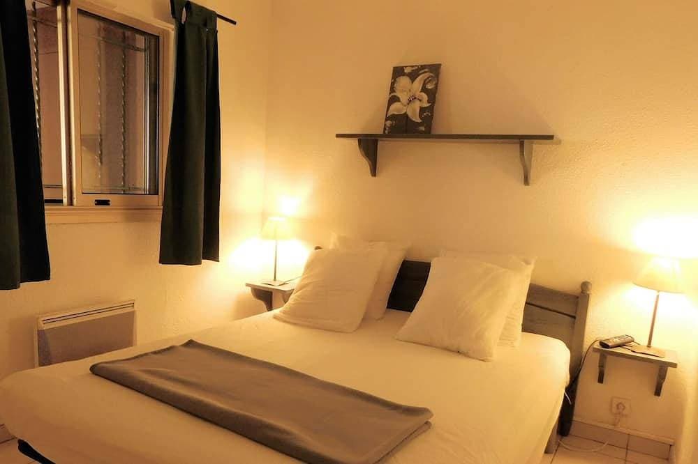 Foto 2 von 9: 2-room apartment with air conditioning + wifi, 18m² terrace facing the sea, private parking