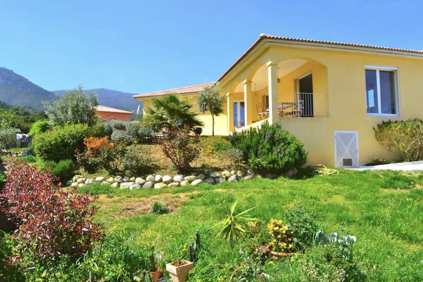 Villa Roccu 1