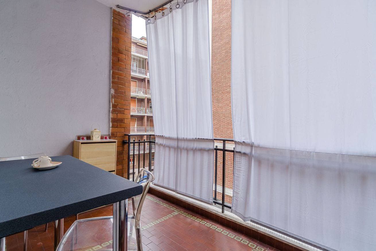 Foto 5 von 44: Ferienwohnung für 3 Personen mit Balkon/Terrasse
