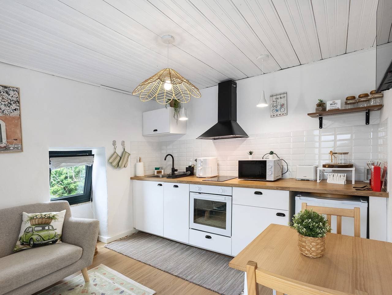 Foto 9 von 22: Ferienhaus 'Casinha do Riacho Loureda' mit Bergblick, WLAN und Klimaanlage