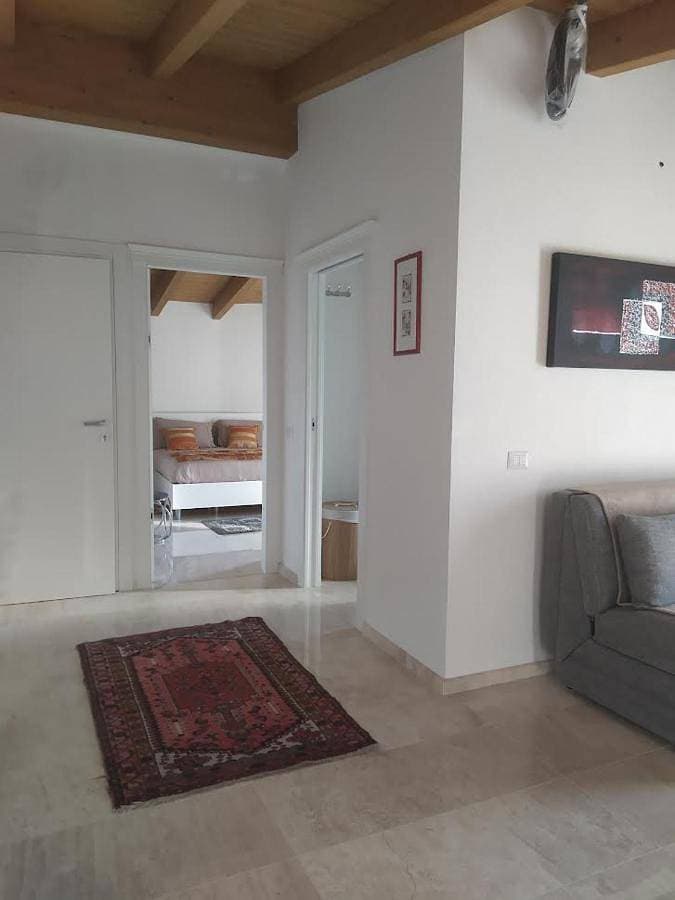 Foto 5 von 19: Family Room with Bathroom