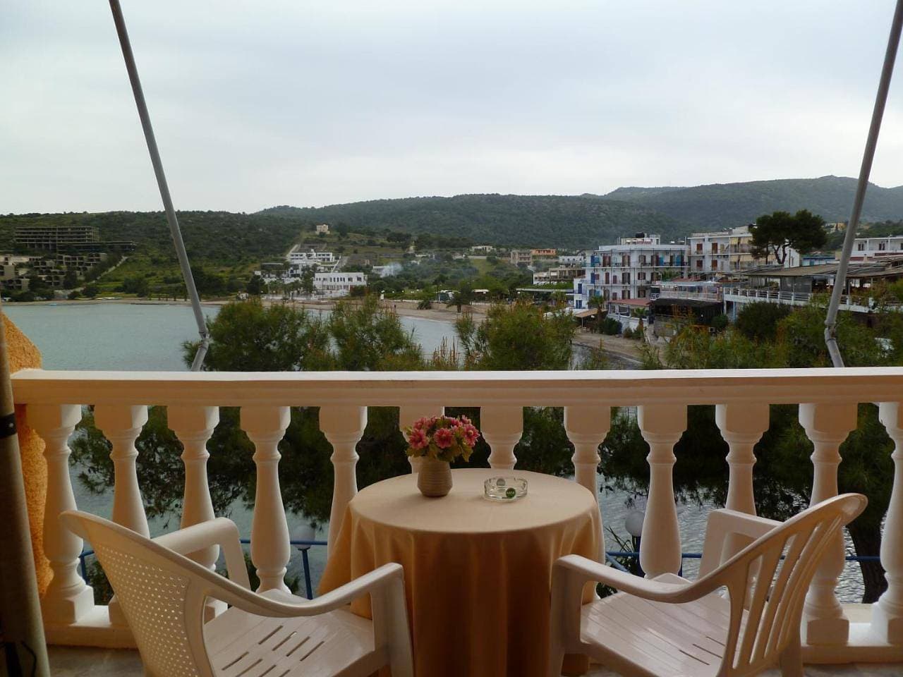 Foto 11 von 12: Double or Twin Room with View