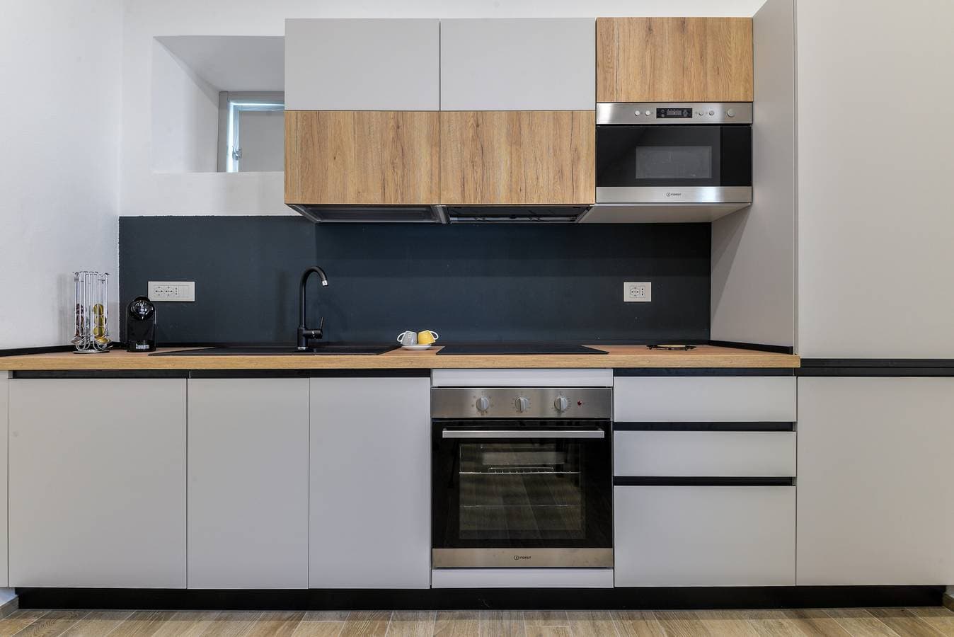 Foto 11 von 37: Ferienwohnung 'Casina Napoleonica' mit privatem Garten, WLAN und Klimaanlage